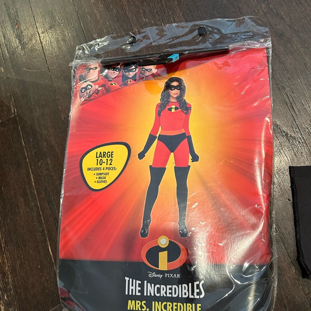 Incredibles matching adult costumes